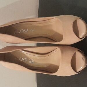 6-in open toed beige stilettos the Stiletto is metal